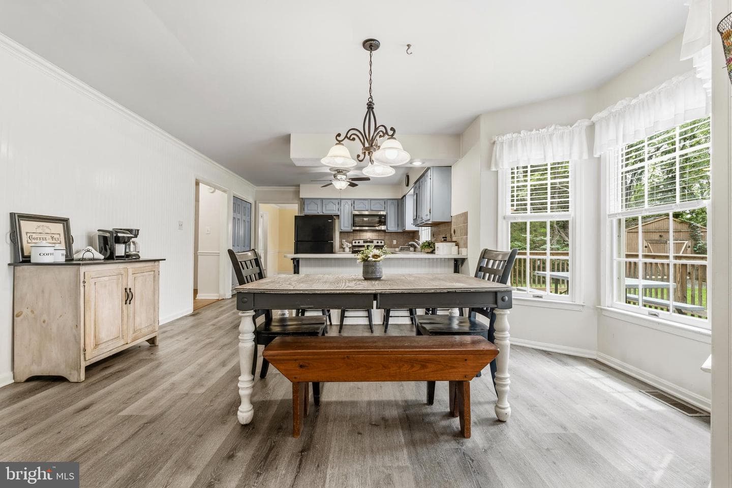 7823 Overbrook Drive photo 3