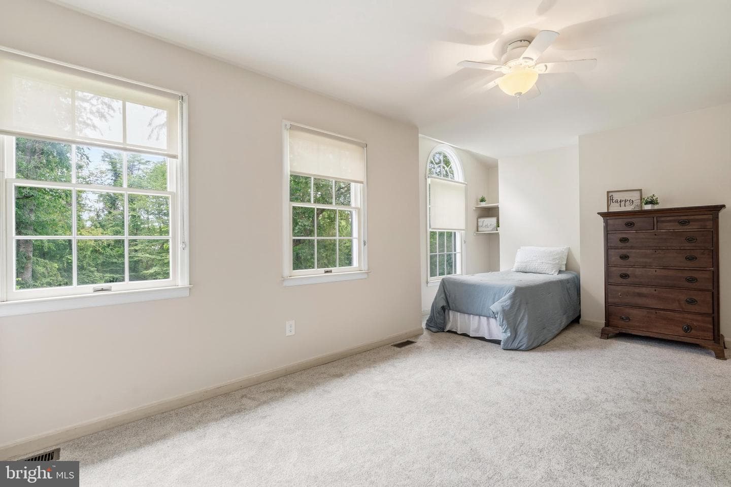 7823 Overbrook Drive photo 30