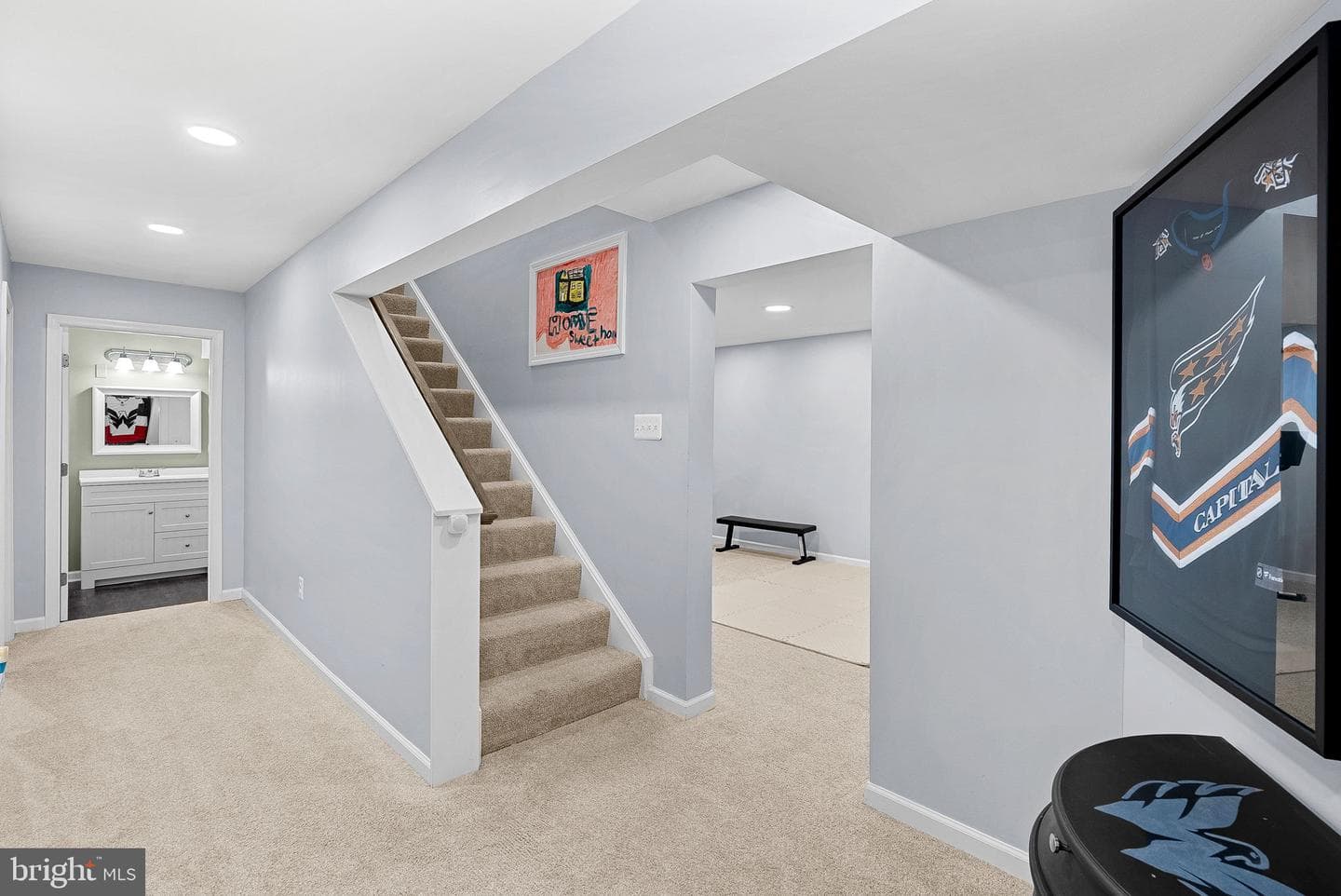 7721 Movern Lane photo 40