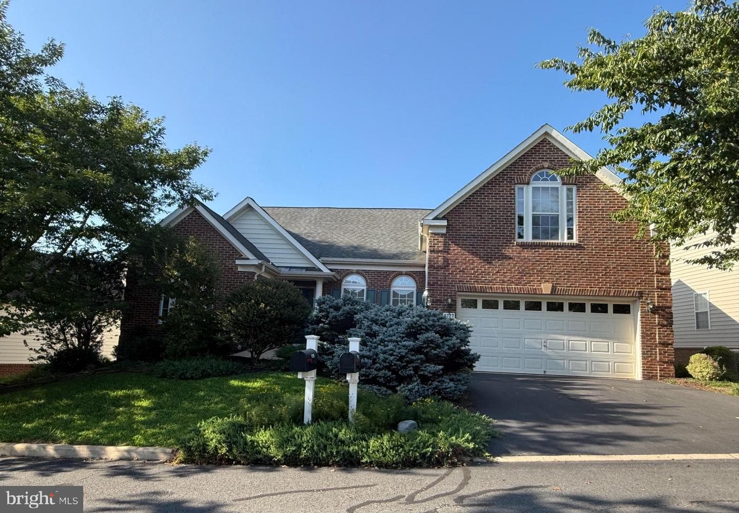 6727 Holly Farm Lane photo 2