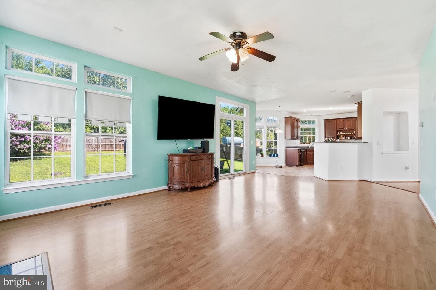 6678 Clarkes Meadow Drive photo 22