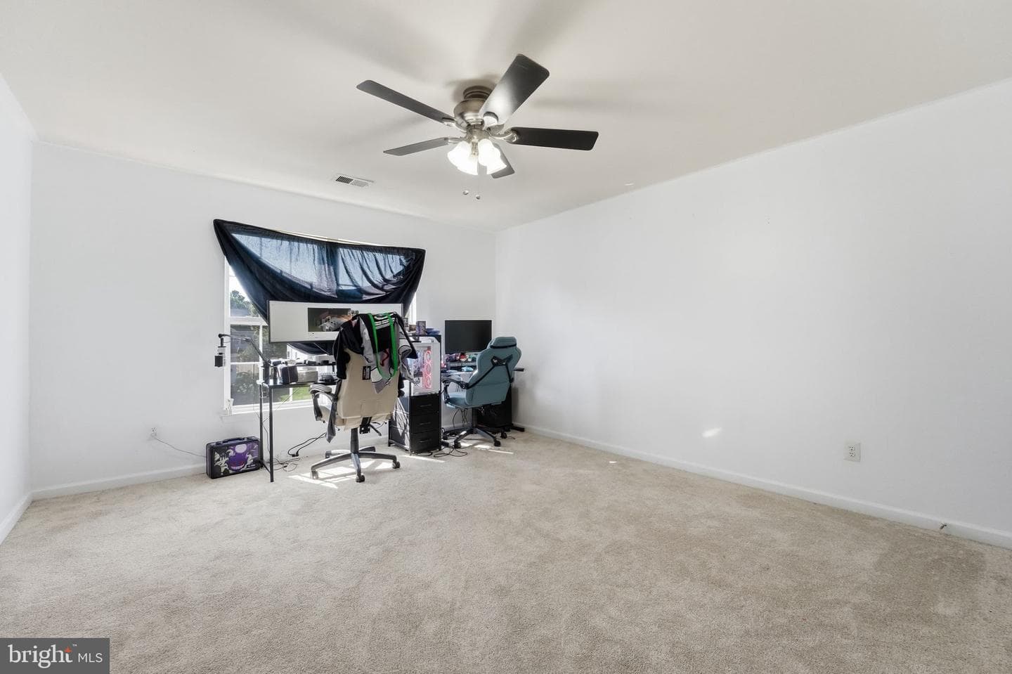 6678 Clarkes Meadow Drive photo 28
