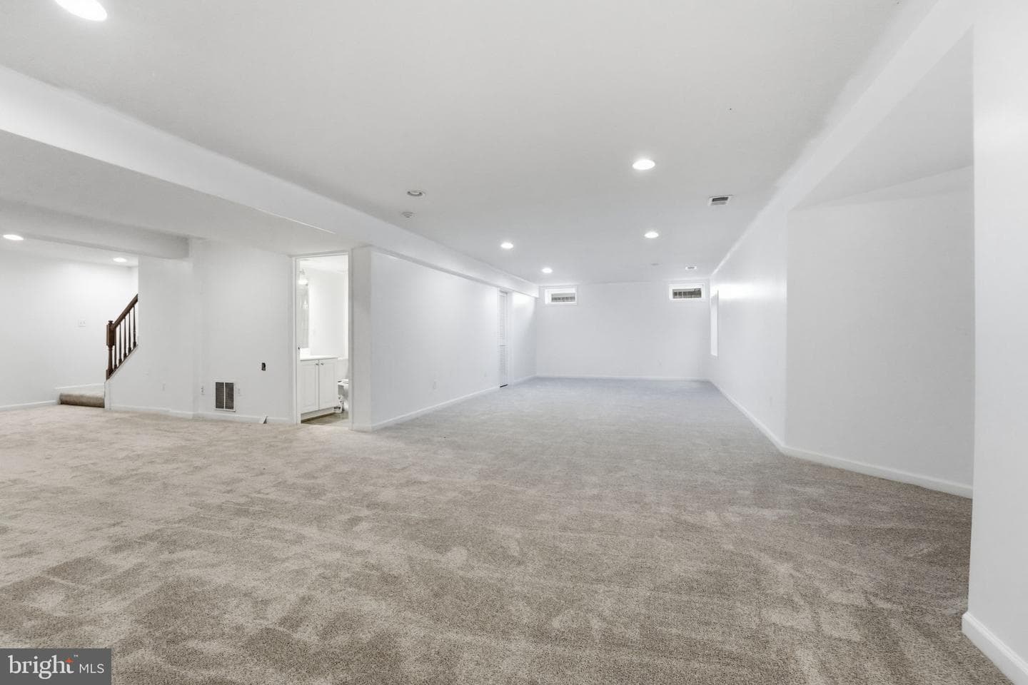 6678 Clarkes Meadow Drive photo 46