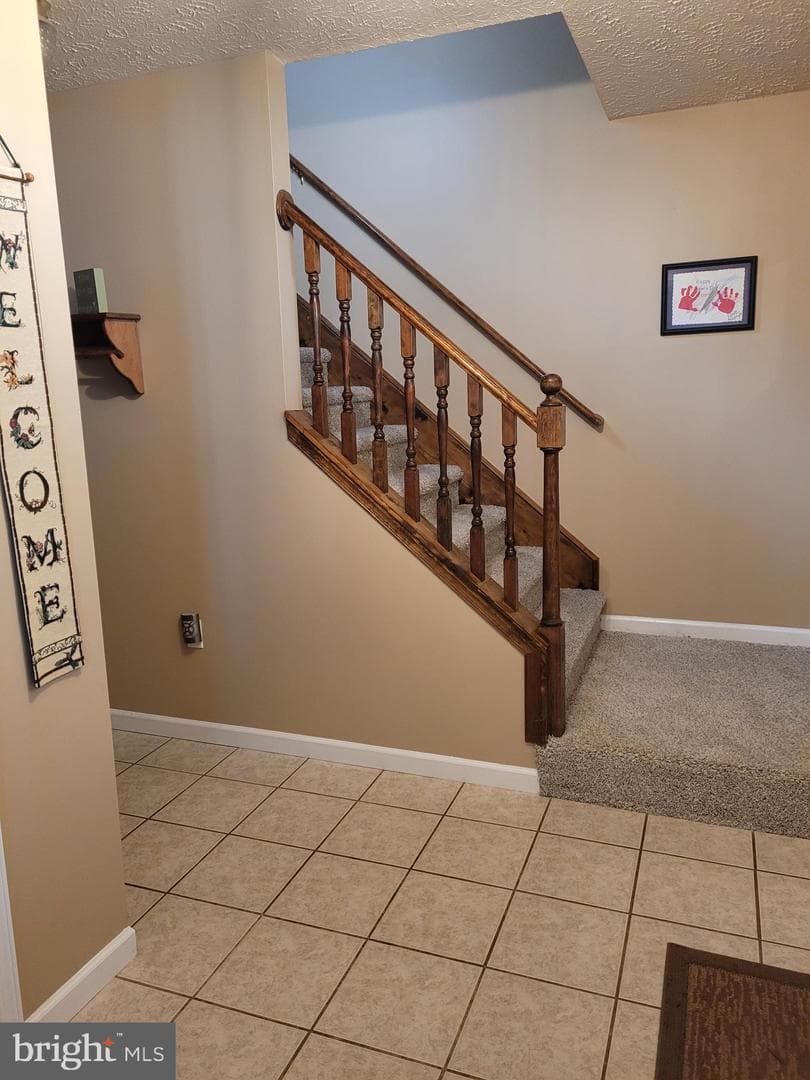225 Glenridge Drive photo 10