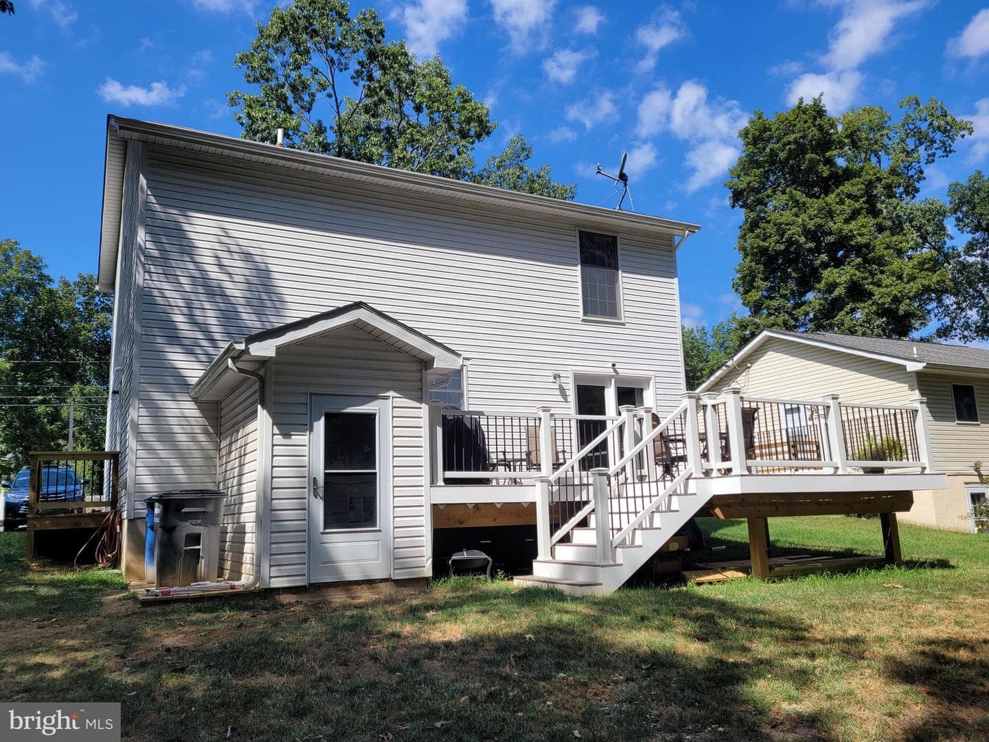 225 Glenridge Drive photo 27