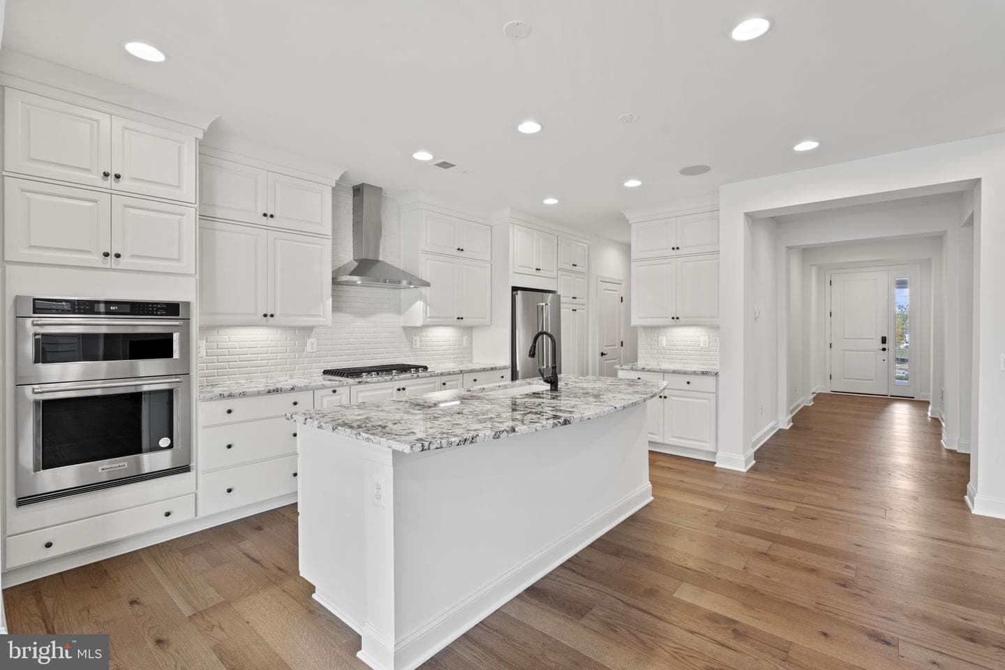 133 Cowbird Street photo 2