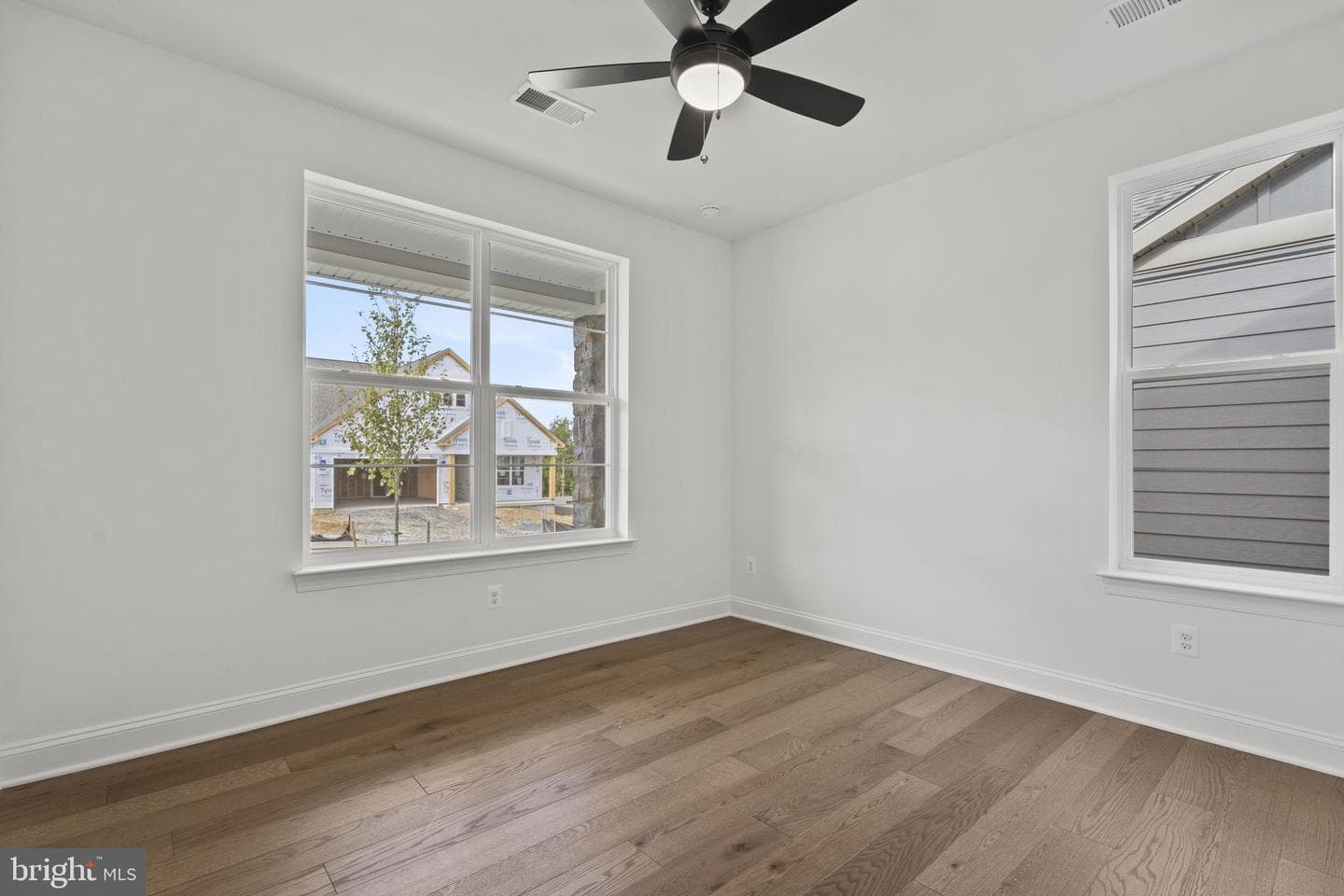133 Cowbird Street photo 23