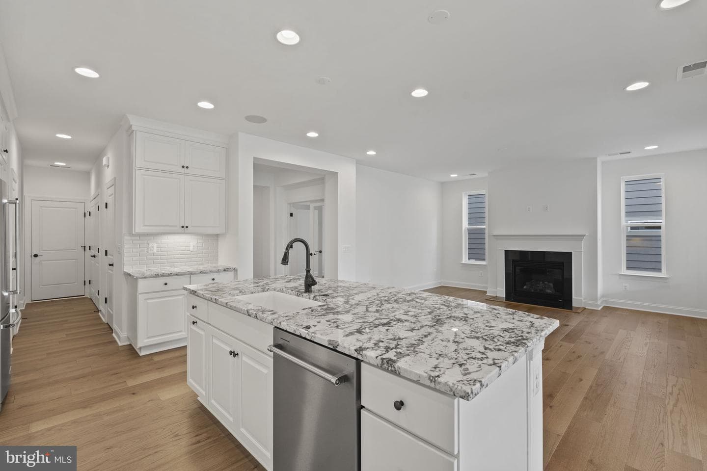 133 Cowbird Street photo 8