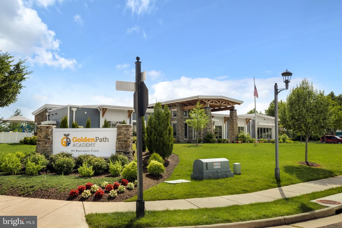 119 Splendor Garden Way photo 28