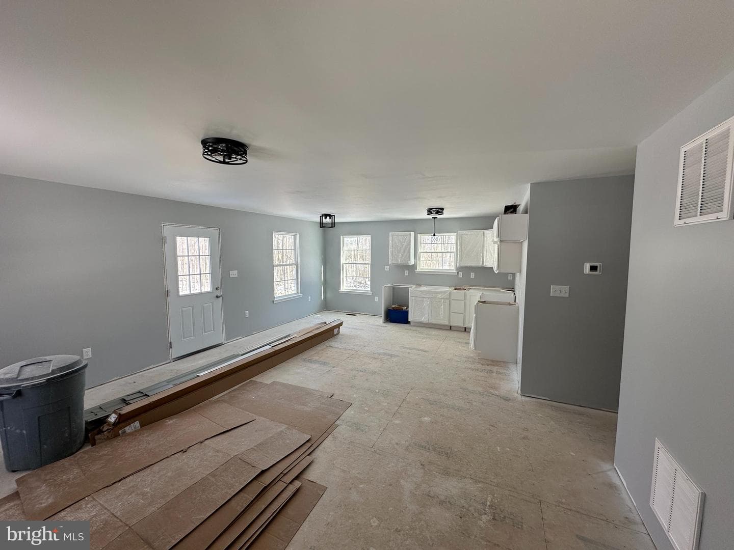 414 Raccoon Drive photo 4