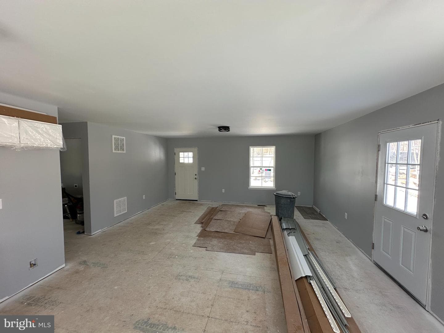 414 Raccoon Drive photo 5