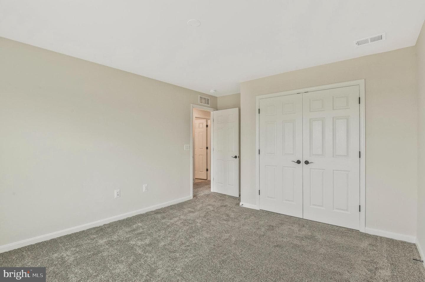 141 Poe Drive photo 24