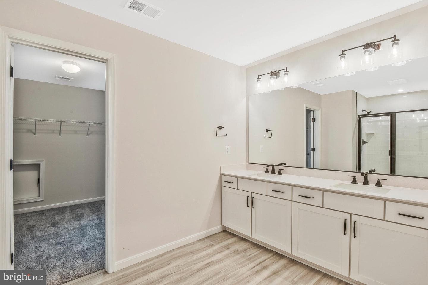 141 Poe Drive photo 31