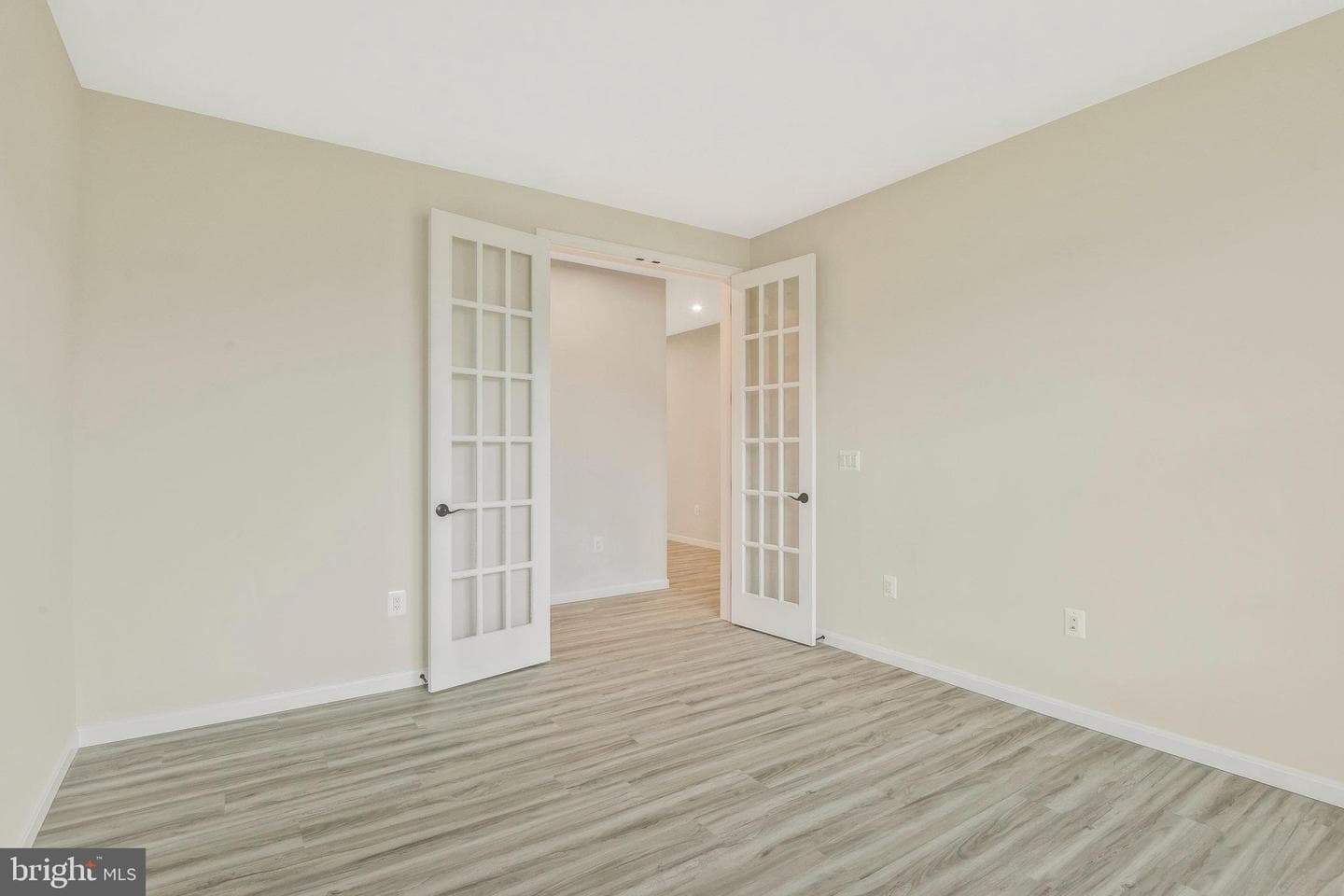 141 Poe Drive photo 9