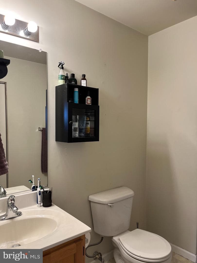 152 Brookland Court photo 12