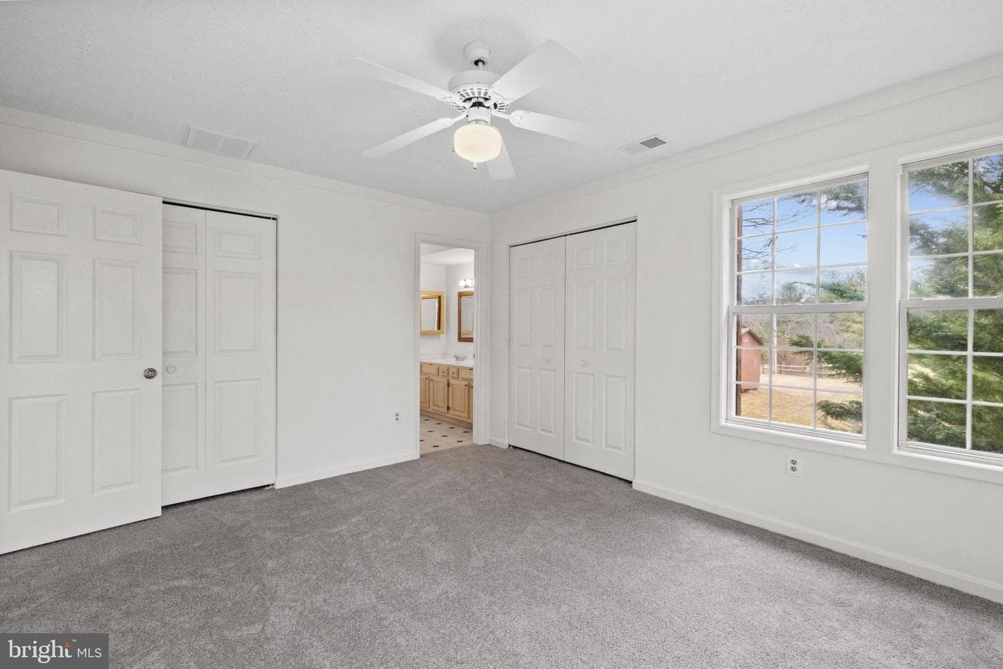 106 Greenwood Court photo 16