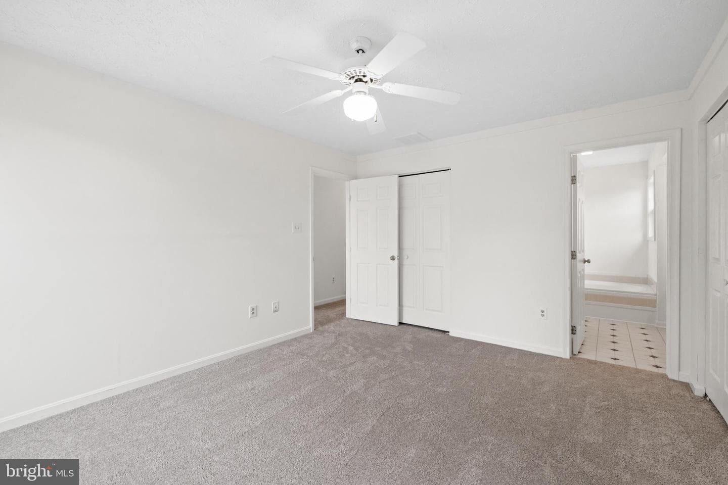106 Greenwood Court photo 17