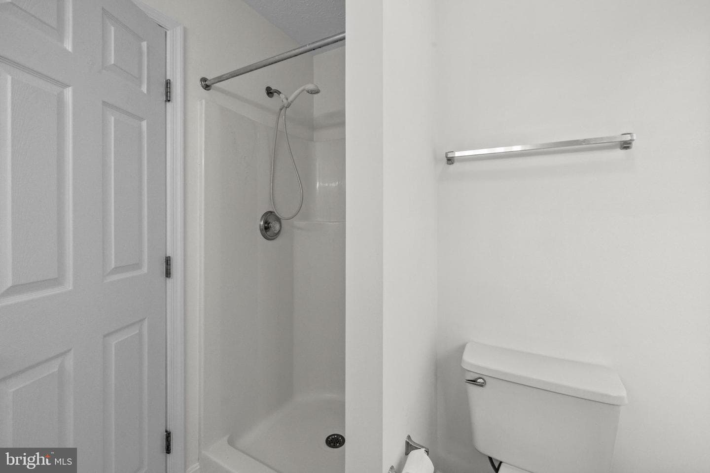106 Greenwood Court photo 19