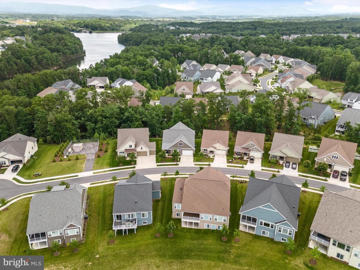 136 Nuthatch Drive photo 10