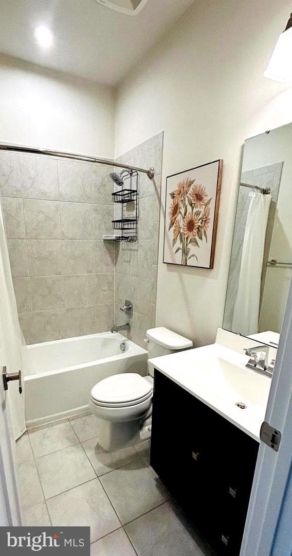 125 Bayhill Terrace photo 16