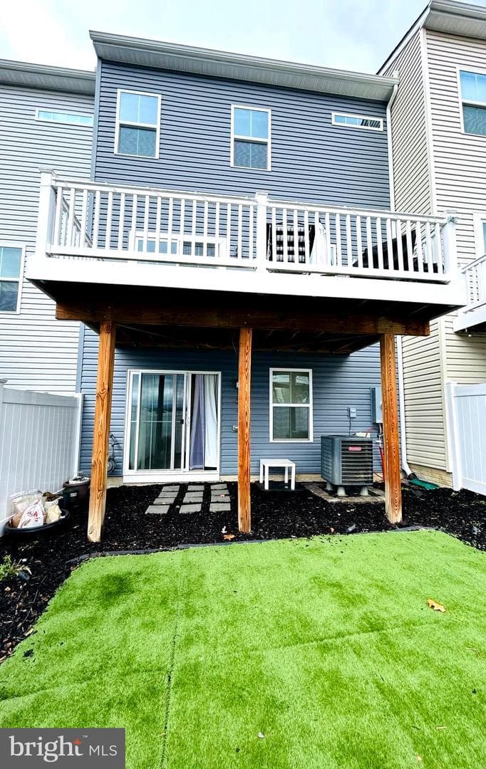 125 Bayhill Terrace photo 19