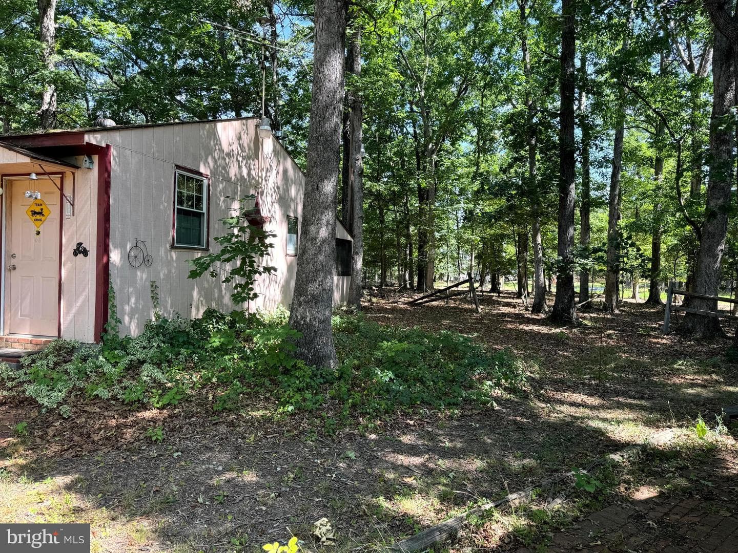989 Valley View Drive photo 31