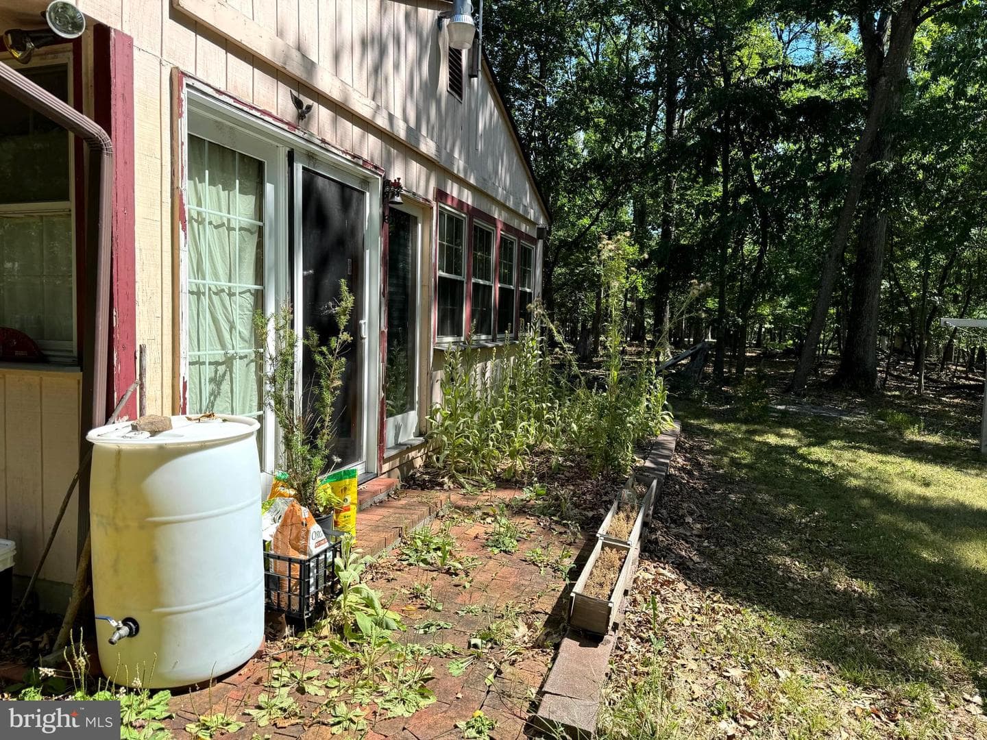 989 Valley View Drive photo 32
