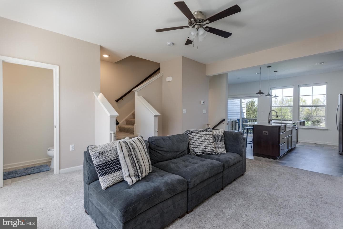 114 Stribling Way photo 5