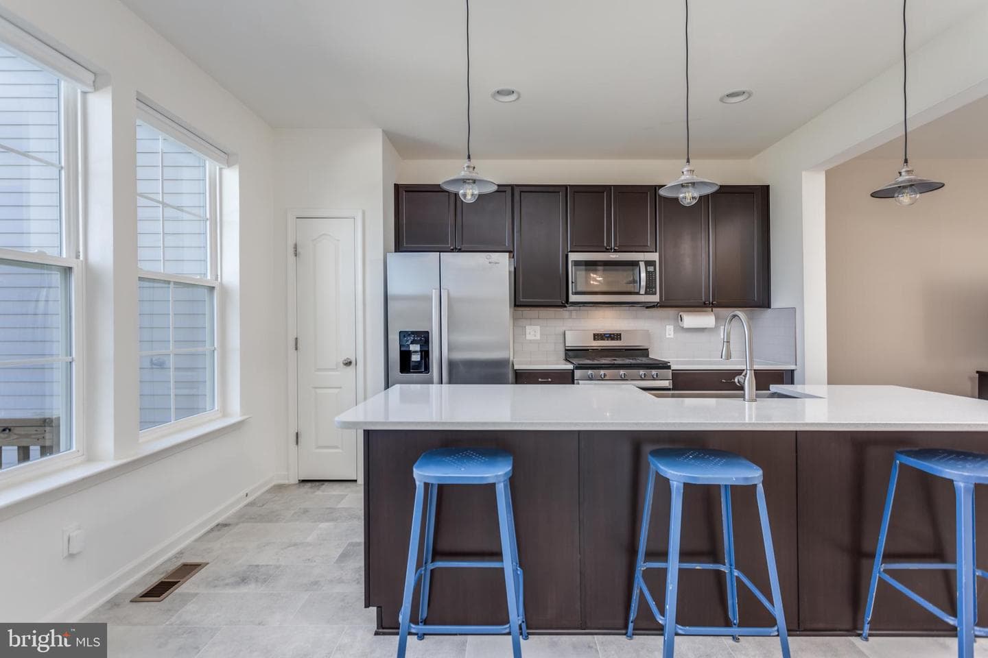 114 Stribling Way photo 9