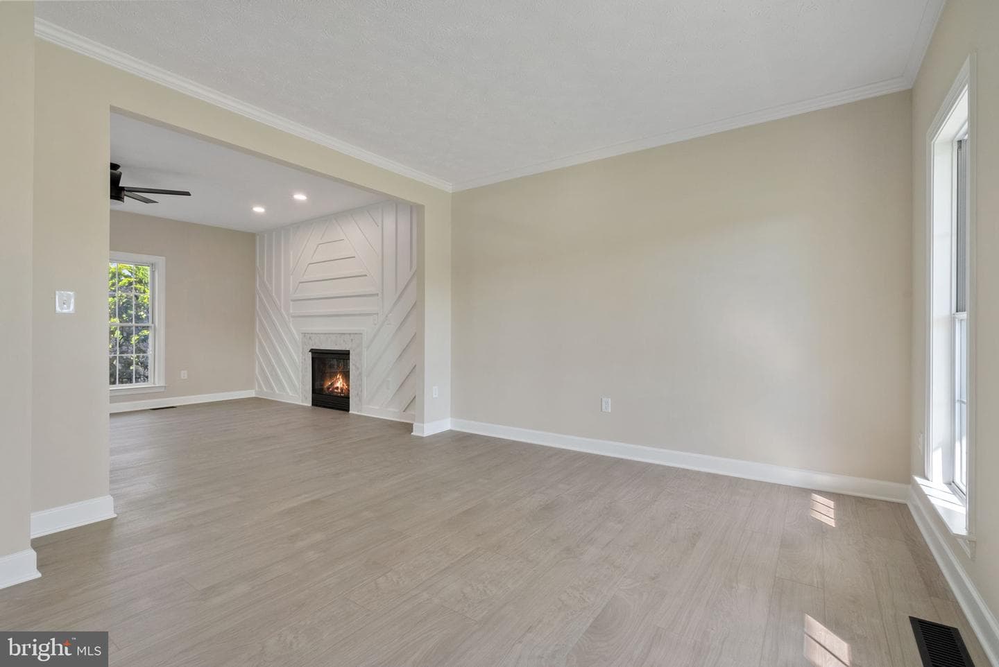 207 Clydesdale Drive photo 12