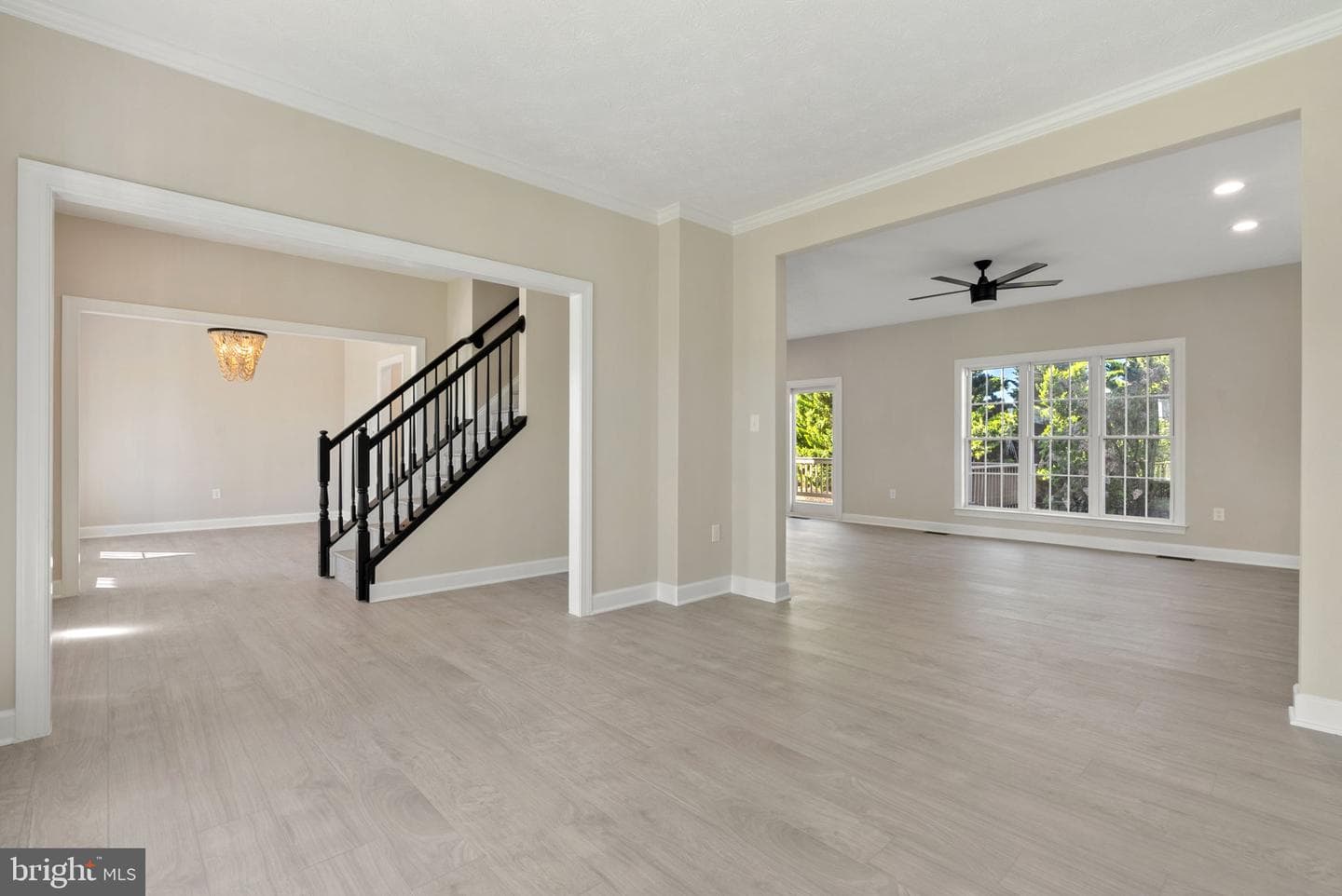 207 Clydesdale Drive photo 13