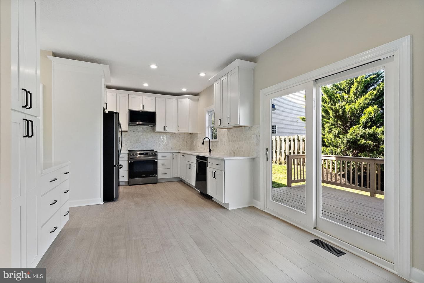207 Clydesdale Drive photo 19