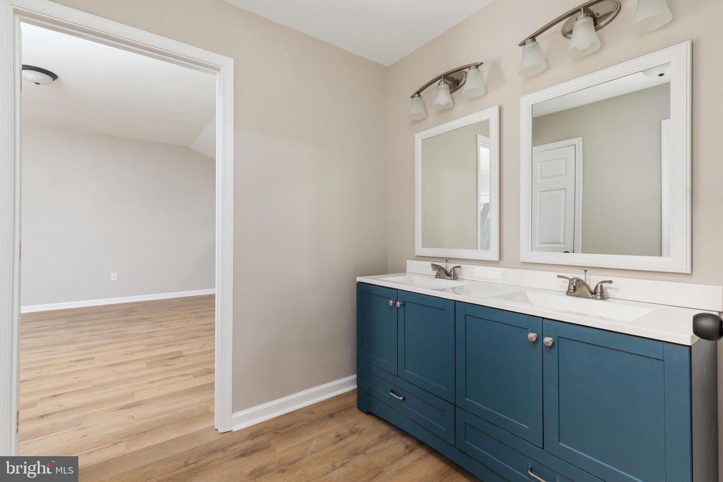 225 Susquehanna Trail photo 4