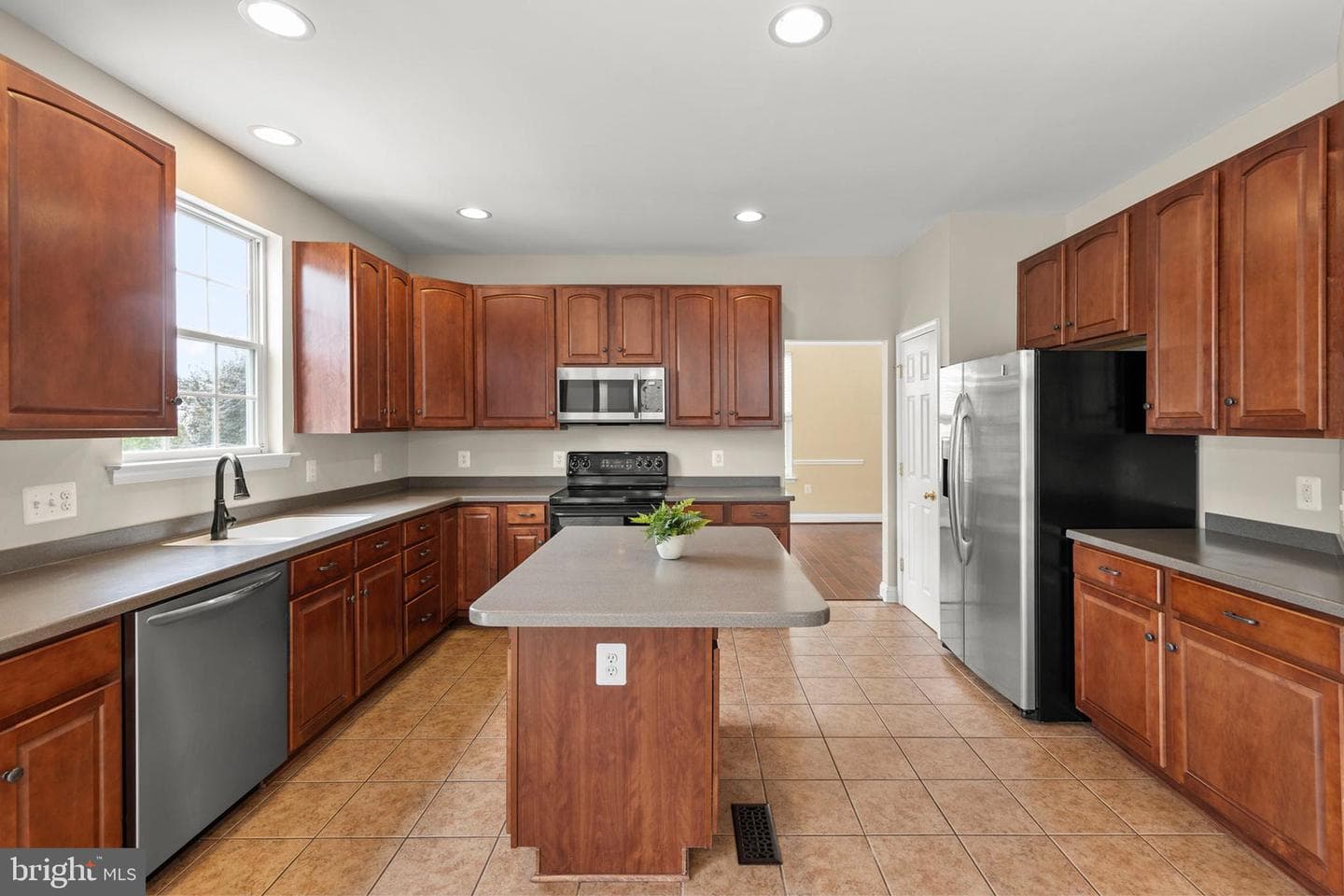204 Rebecca Drive photo 14