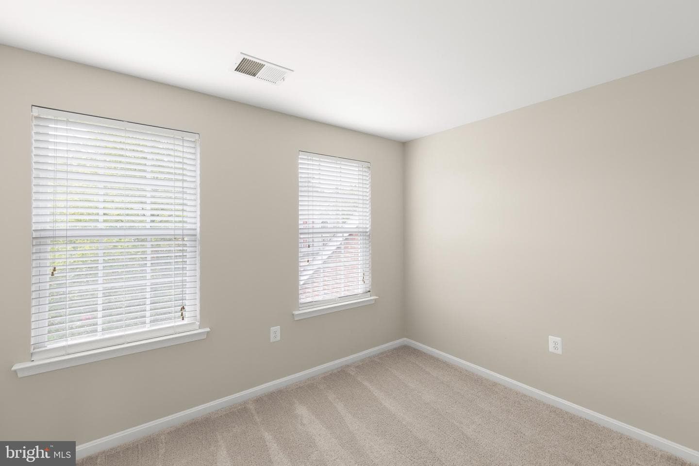 204 Rebecca Drive photo 25