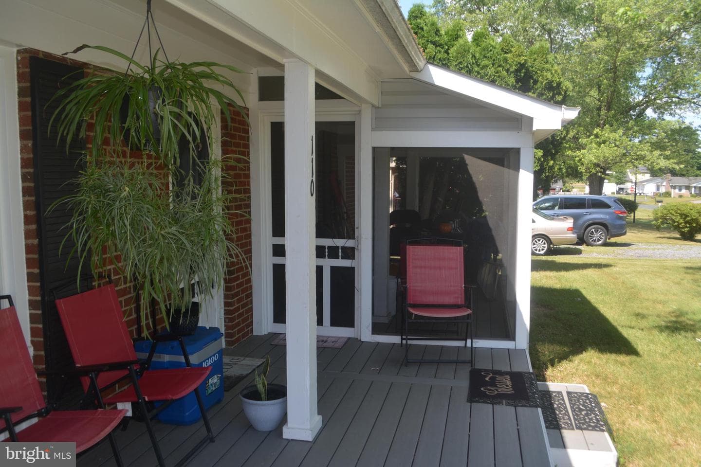 110 Amelia Avenue photo 10