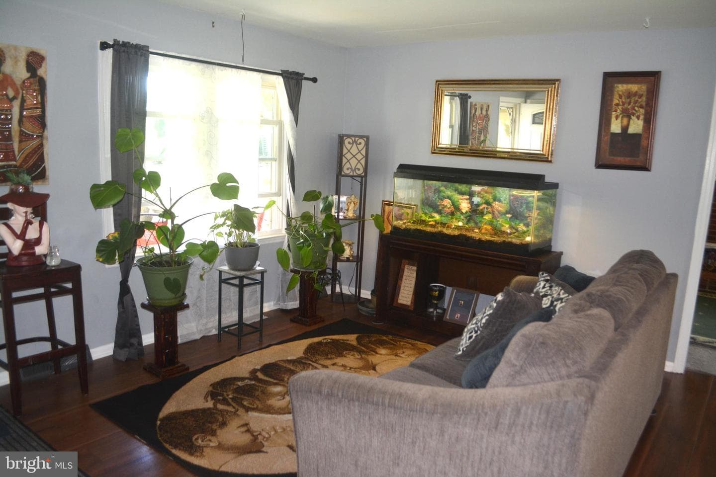 110 Amelia Avenue photo 5