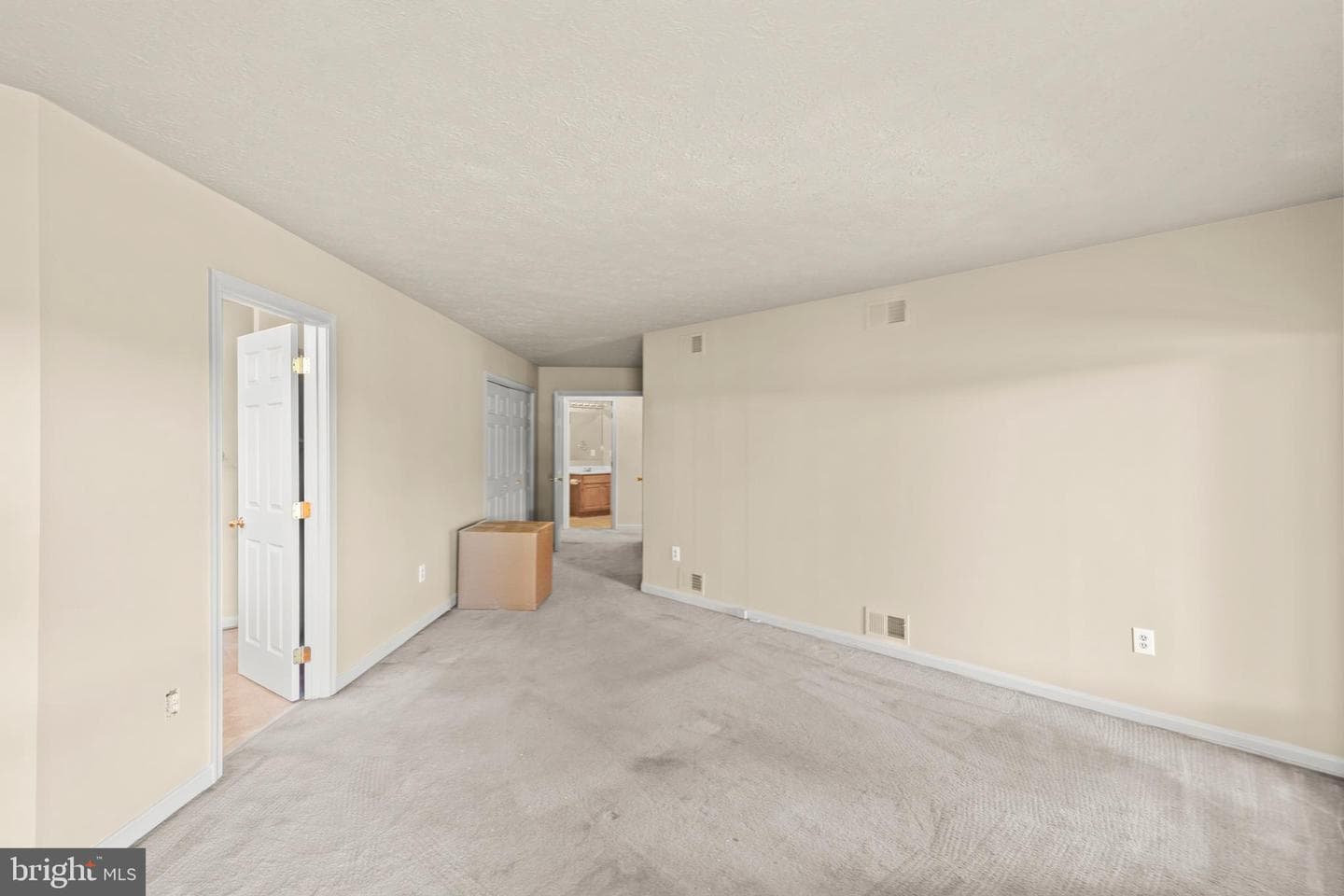 325 Masters Drive photo 26