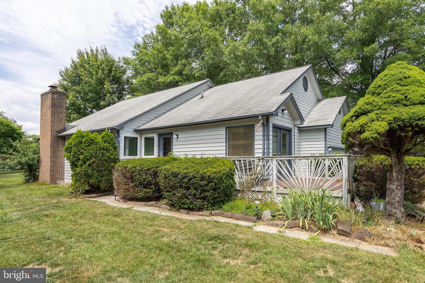 325 Masters Drive photo 5