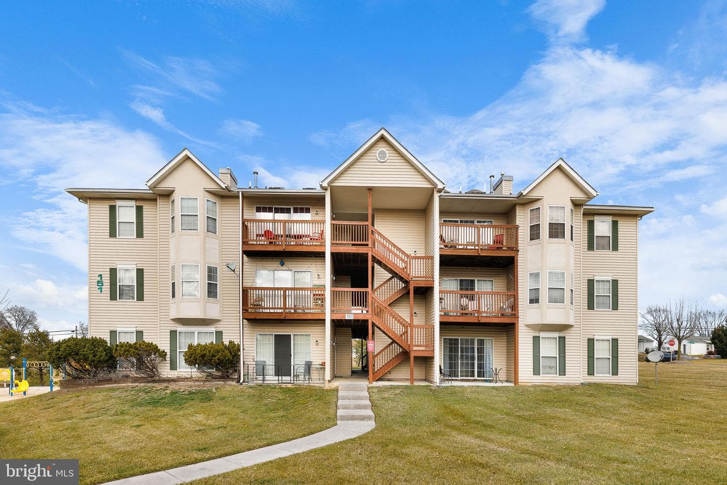 151 Brookland Terrace photo 31