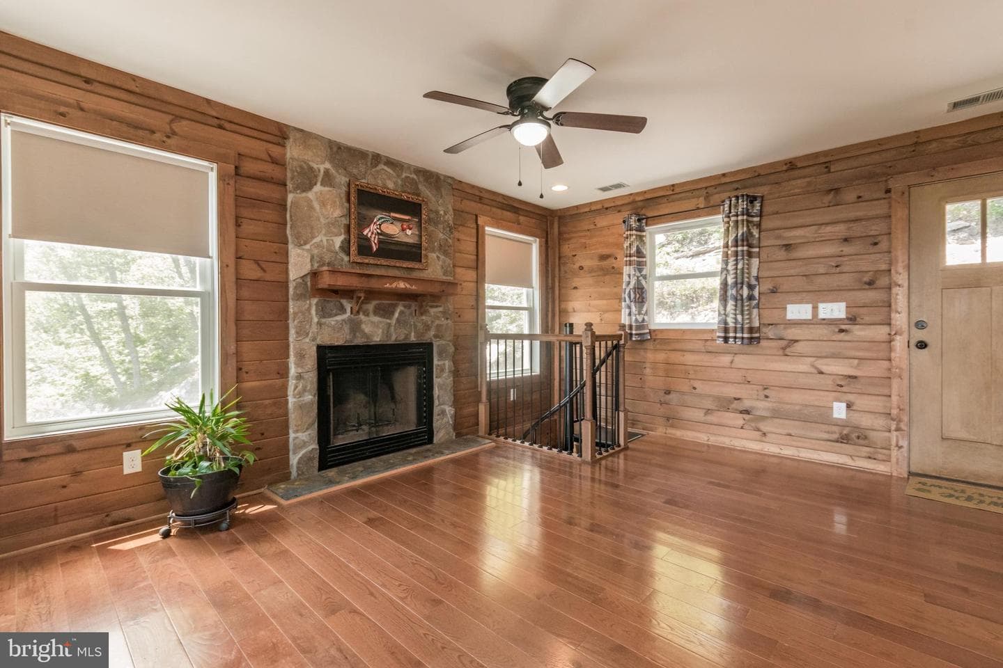 118 Wolf Spring Trail photo 4