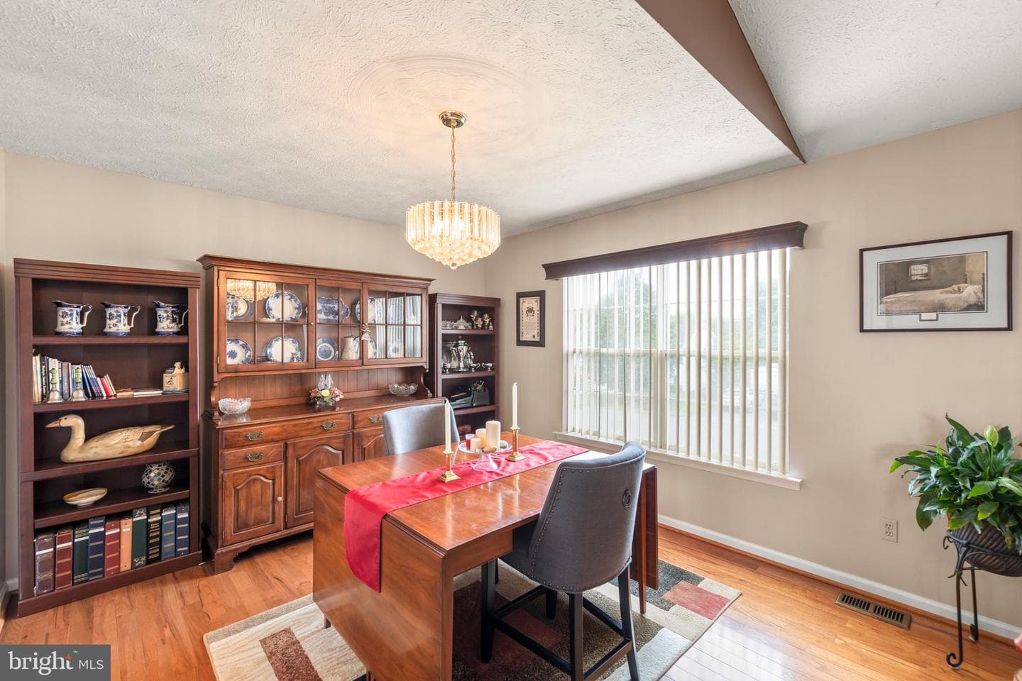 308 Montgomery Circle photo 16