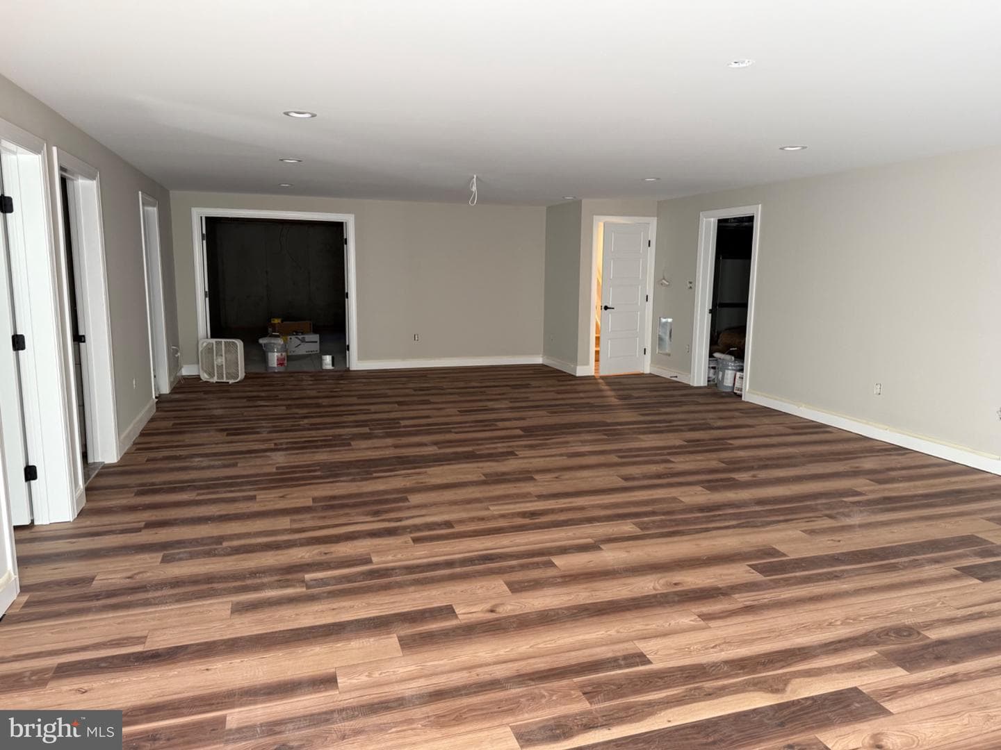 219 Taggart Drive photo 4