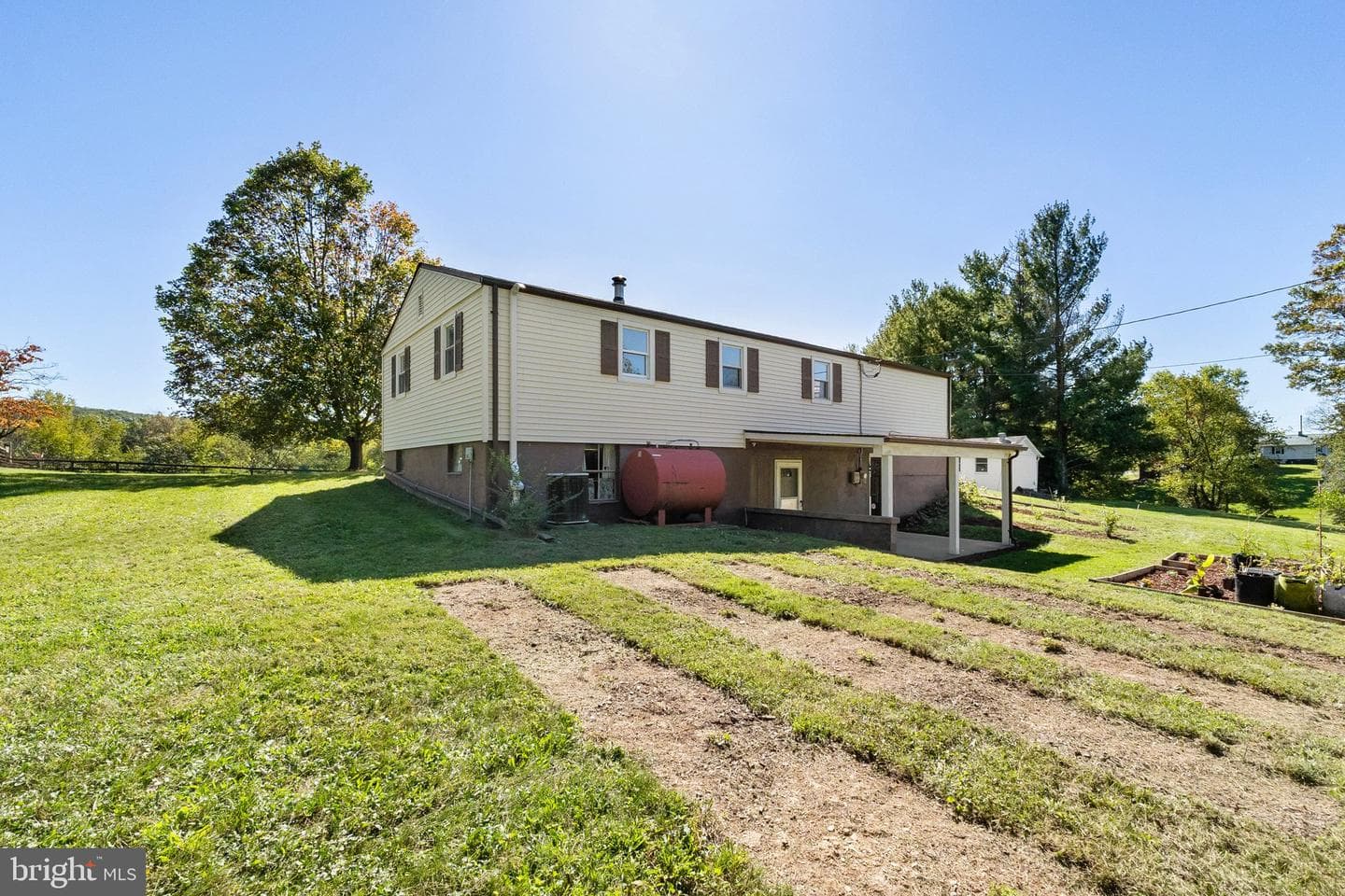 173 Sanctuary Drive photo 24