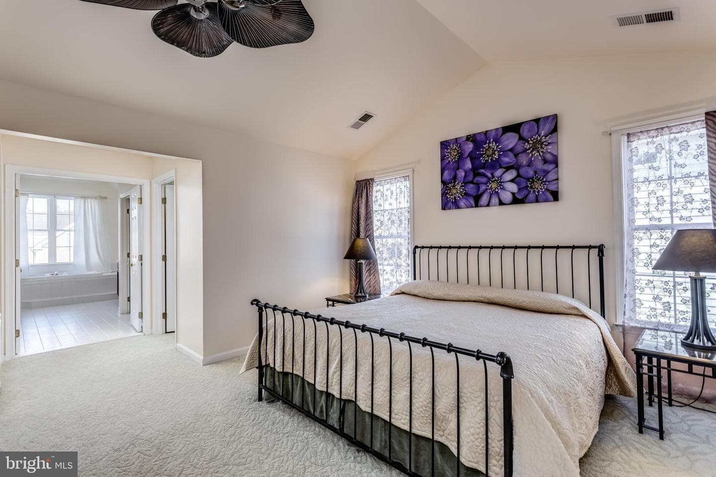 102 Norfolk Court photo 21