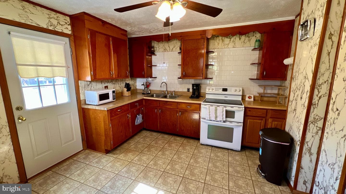 847 Hunting Ridge Road photo 15