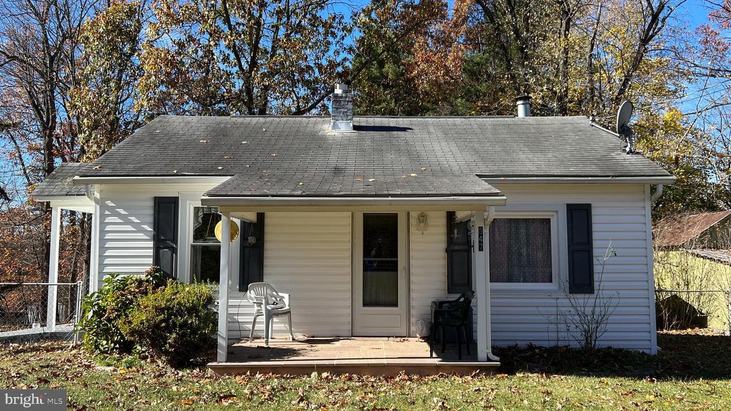 847 Hunting Ridge Road photo 3