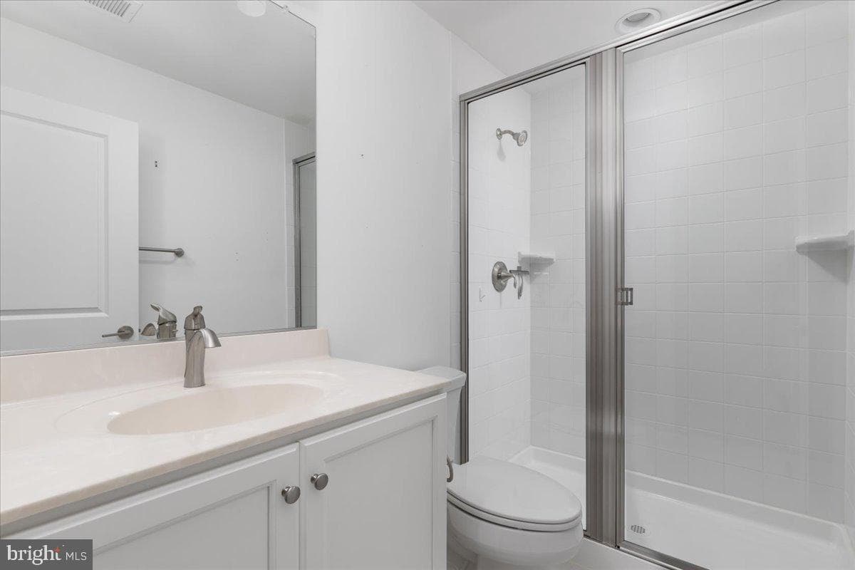 112 Stonecrop Court photo 25