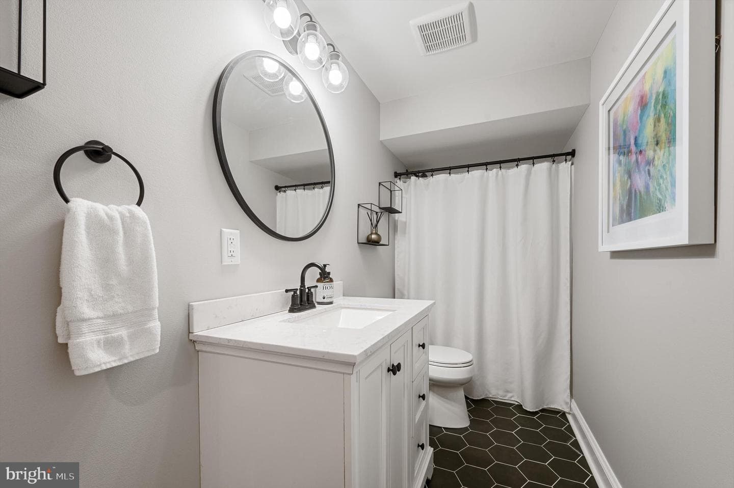 213 Rebecca Drive photo 31