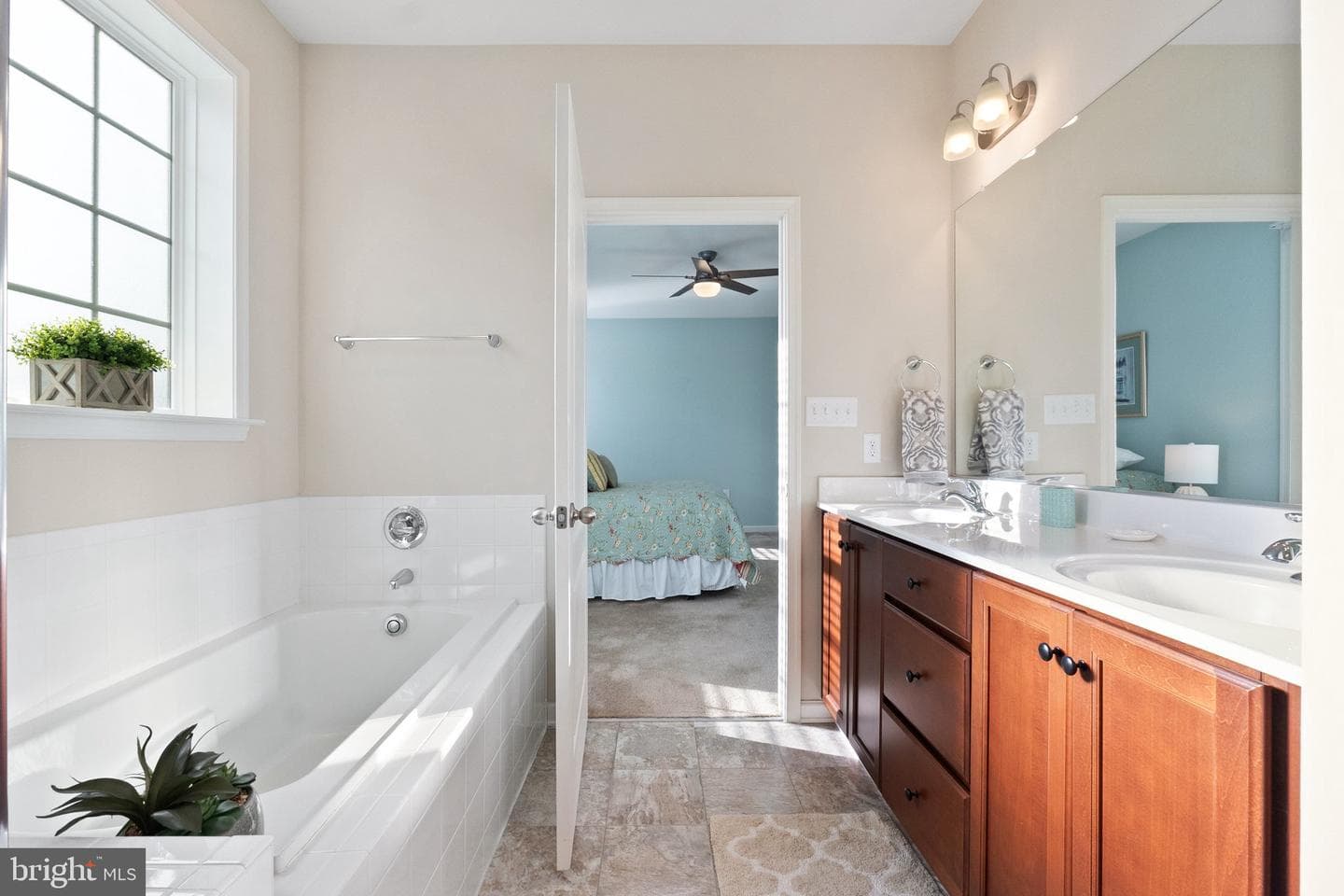 109 Bluets Drive photo 28